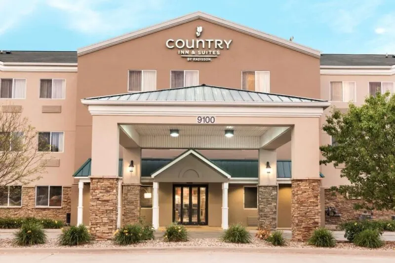 Country Inn & Suites by Radisson, Cedar Rapids Airport