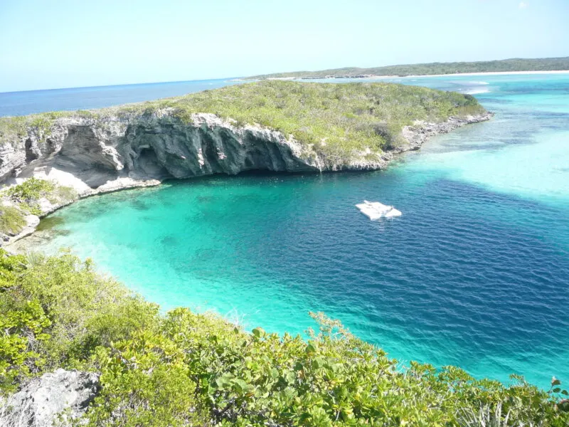 Dean Blue Hole in the Bahamas
