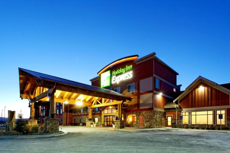 Holiday Inn Express Hotel & Suites Kalispell