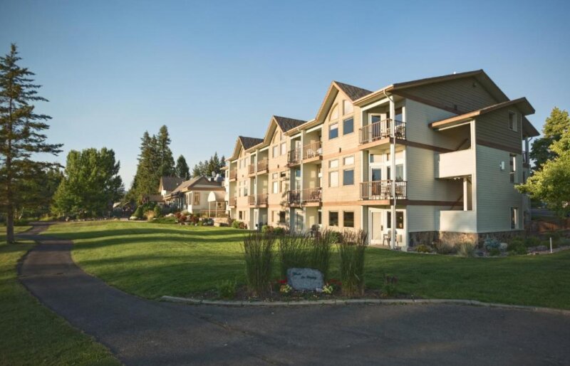 Meadow Lake Resort & Condos