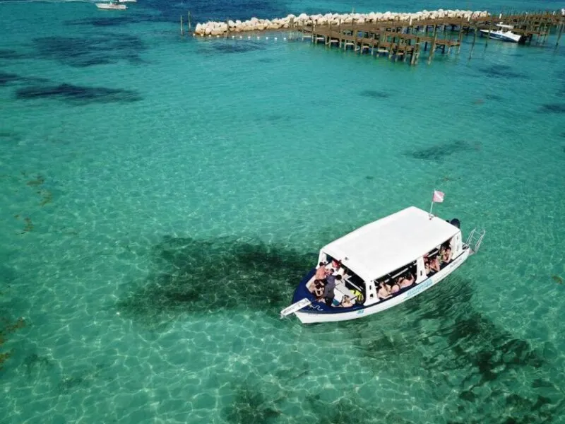 A boat on a Snorkeling Tour at Cable Beach