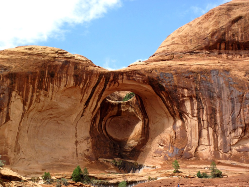 Bow Tie Arch in Moab