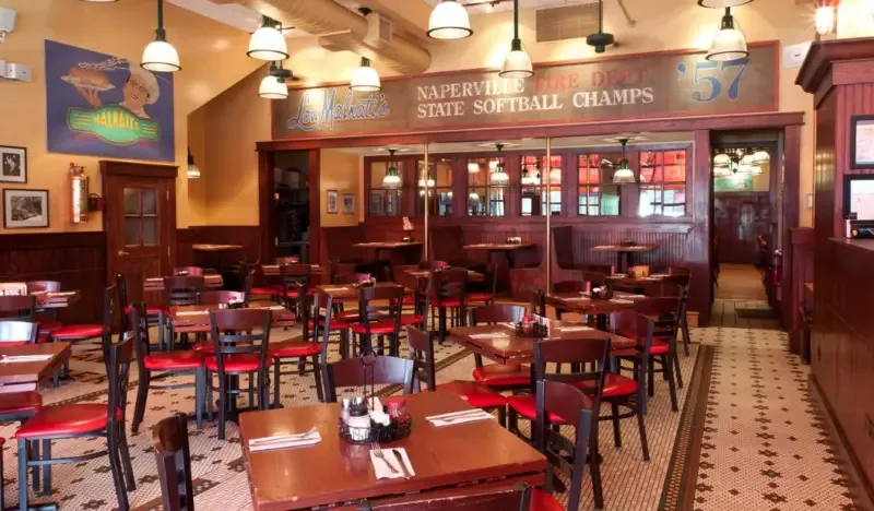 Interior of the Lou Malnati's Pizzeria