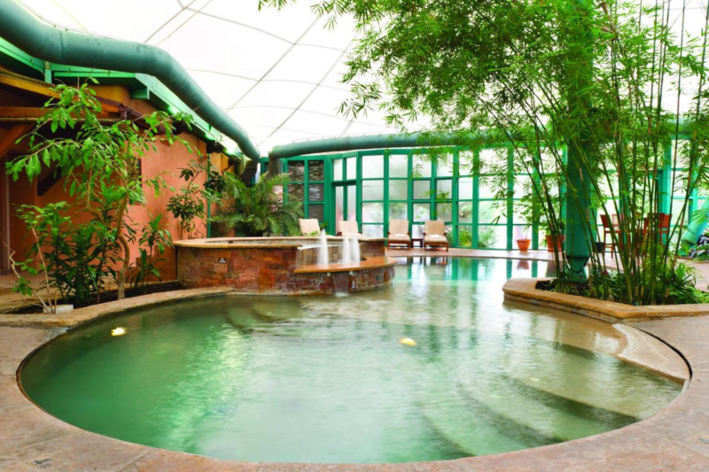 El Monte Sagrado Indoor Pool