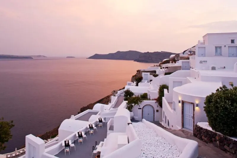 Overview of the Canaves Oia Hotel