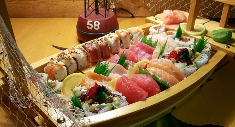 Sushi Boat