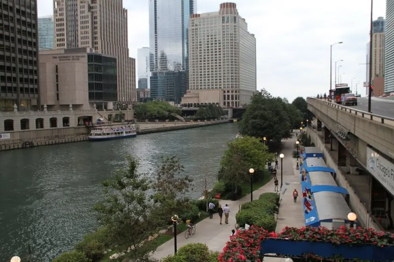 Chicago River And Riverwalk 